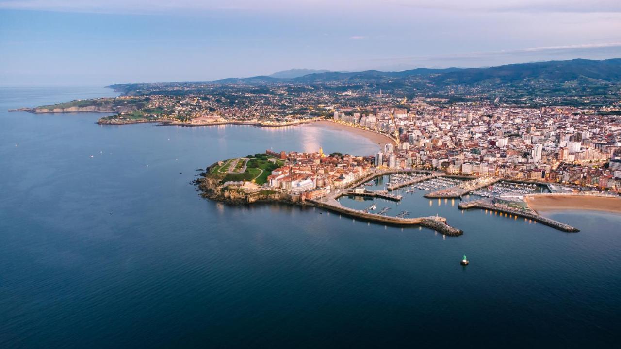 El Amarre - Navega En El Camarote De Un Navio Con Historia - Grupo Querbes Apartment Gijon Exterior photo