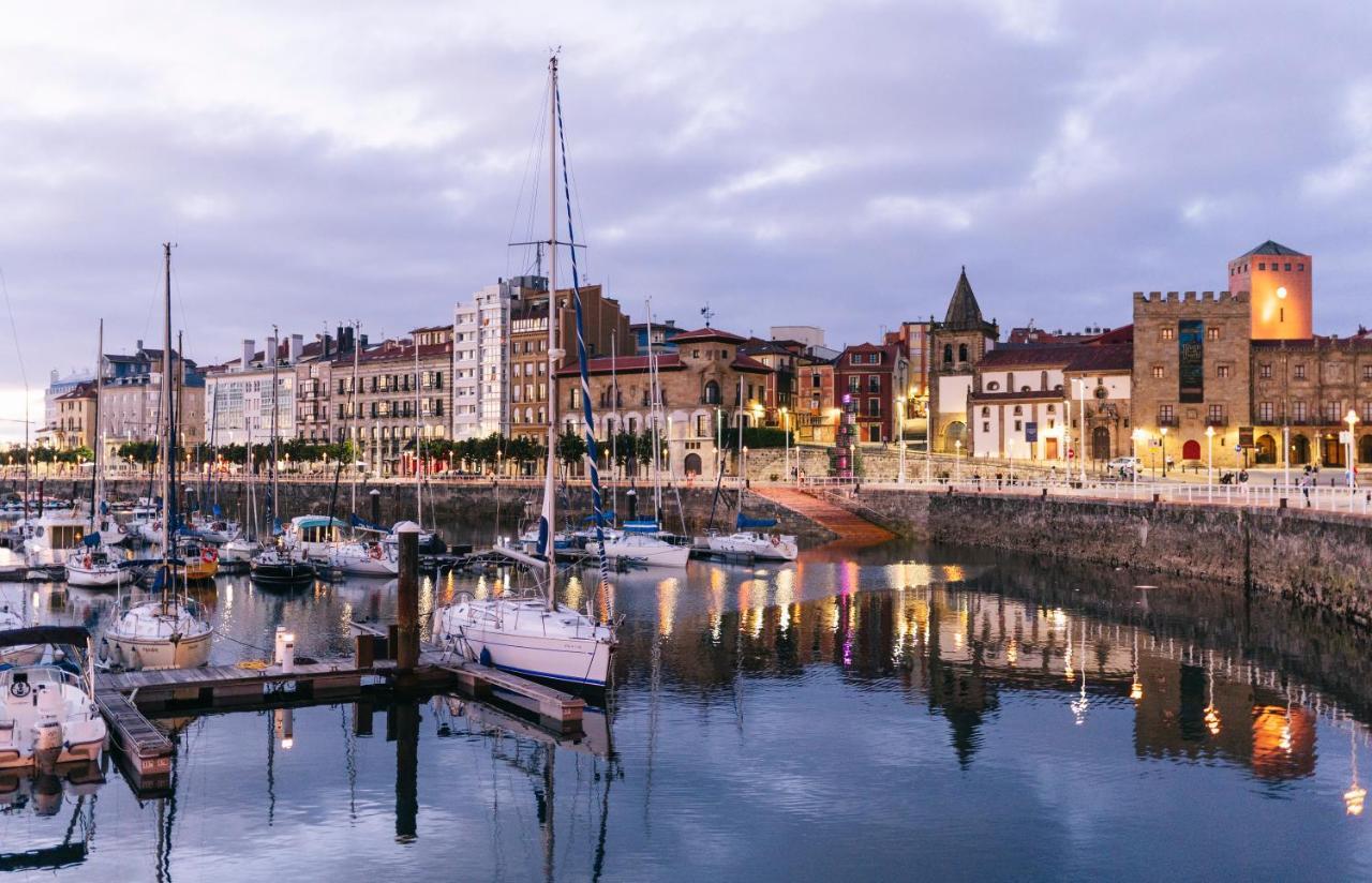 El Amarre - Navega En El Camarote De Un Navio Con Historia - Grupo Querbes Apartment Gijon Exterior photo